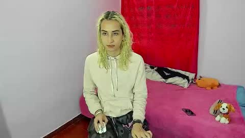 elisdarling online show from January 2026 05:18:02 PM