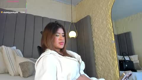 Snapshot of elise_diamond chatting on February 2026 11:13:01 AM Elise diamond online show from February 2026 11:13:01 AM