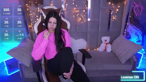 elisevelour online show from February 2026 02:00:02 PM