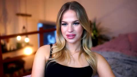 Sunflower  online show from November 2025 05:44:01 PM