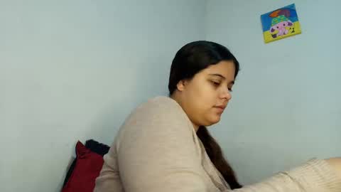 Eliss online show from December 2025 07:58:01 AM