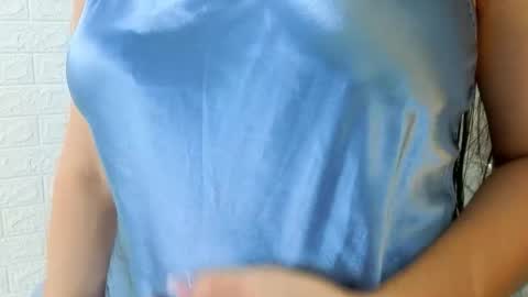 elisvega online show from March 2026 07:35:01 PM