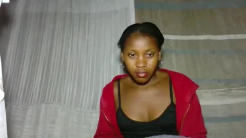 Snapshot of elita12010 chatting on March 2026 02:07:01 AM elita12010 online show from March 2026 02:07:01 AM