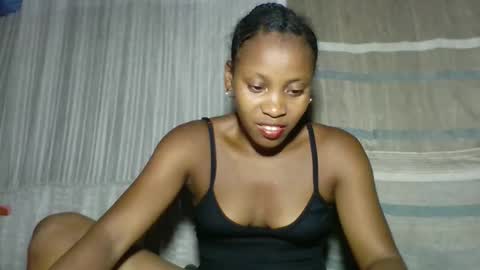 Snapshot of elita12010 chatting on April 2026 11:59:02 AM elita12010 online show from April 2026 11:59:02 AM