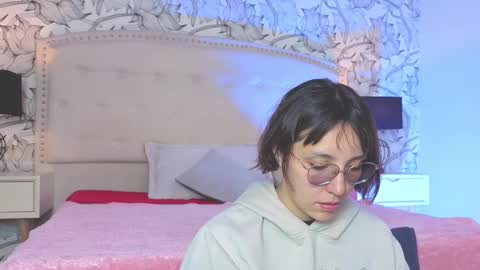 Eliza online show from March 2026 07:28:01 PM