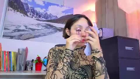 Snapshot of eliza_gh chatting on June 2026 04:54:01 PM Eliza online show from June 2026 04:54:01 PM