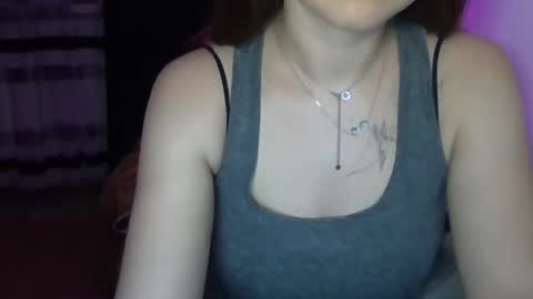 Snapshot of elizabet_18 chatting on January 2025 11:45:01 PM Elizabet 18 online show from January 2025 11:45:01 PM