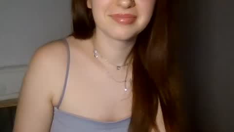 Snapshot of elizabet_18 chatting on January 2025 10:08:02 PM Elizabet 18 online show from January 2025 10:08:02 PM