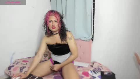 elizabeth_777 online show from February 2025 12:49:01 AM