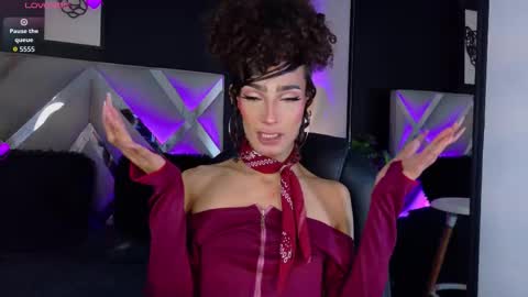 Snapshot of elizabeth_jones_01 chatting on February 2026 03:21:02 PM Eli online show from February 2026 03:21:02 PM