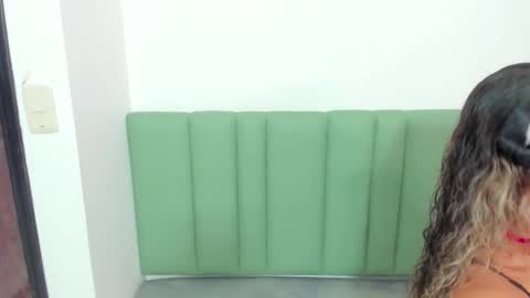 Eli online show from December 2025 04:11:02 AM