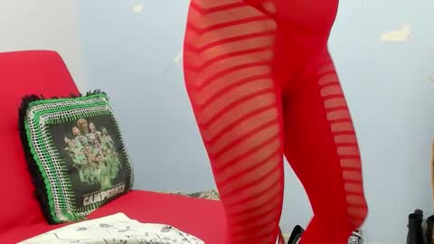 Snapshot of elizabeth_mathure chatting on November 2025 08:35:01 AM Elizabeth Mathure online show from November 2025 08:35:01 AM