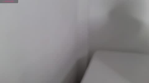 Snapshot of elizabethliones01 chatting on December 2024 11:21:01 PM instgram aly leiv17 ---- Im model-independent online show from December 2024 11:21:01 PM