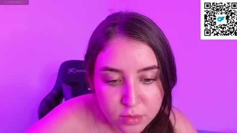Snapshot of elizabethliones01 chatting on July 2026 02:04:02 AM instgram aly leiv17 ---- Im model-independent online show from July 2026 02:04:02 AM