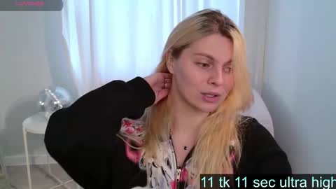 Snapshot of elizabethmad chatting on September 2025 06:18:01 AM elizabethmad online show from September 2025 06:18:01 AM