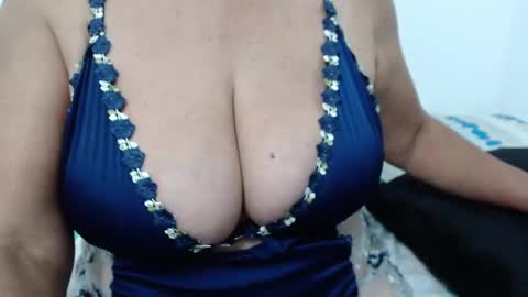 Snapshot of elizabethmiler chatting on May 2026 02:50:01 AM ElizabethMiler online show from May 2026 02:50:01 AM