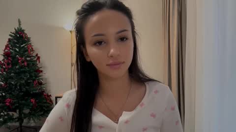 Snapshot of elizabethrabin chatting on January 2026 08:41:01 AM Mia online show from January 2026 08:41:01 AM