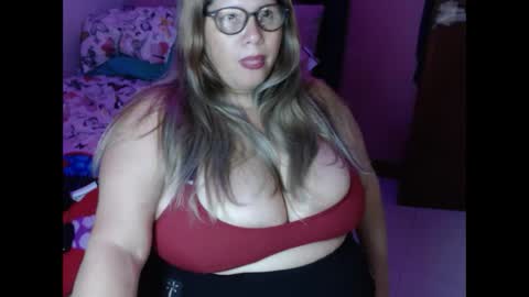 Elizabeth online show from October 2025 10:31:01 PM