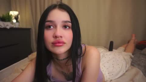 Snapshot of elizamaisy chatting on December 2024 07:01:01 AM Eva online show from December 2024 07:01:01 AM