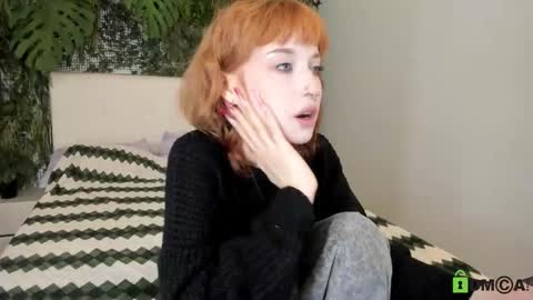 Snapshot of elizanik chatting on September 2025 08:43:01 PM Eliza online show from September 2025 08:43:01 PM