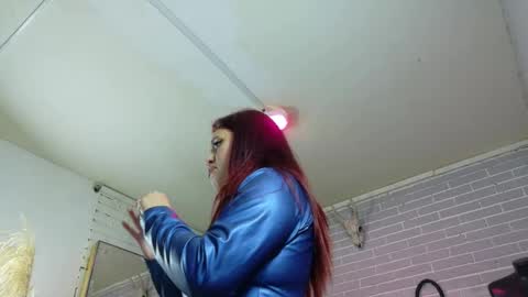   online show from December 2025 08:48:01 PM