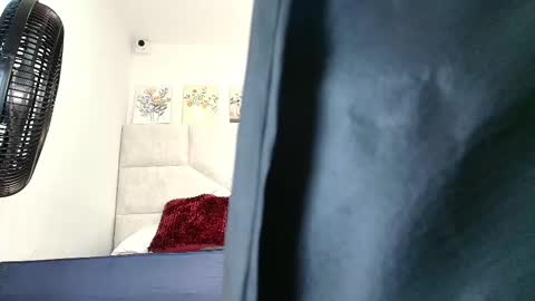 Eliza online show from November 2025 11:32:01 AM