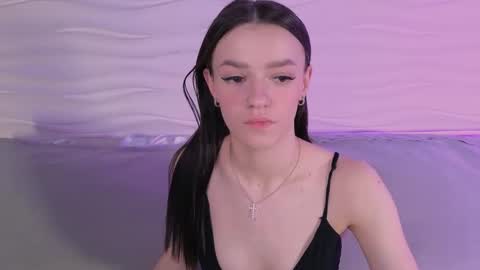 elizzza_ online show from November 2025 05:18:02 AM