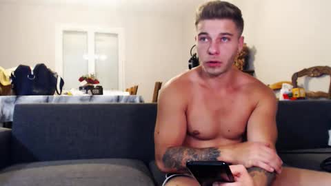 elkafit28 online show from June 2026 10:25:01 PM