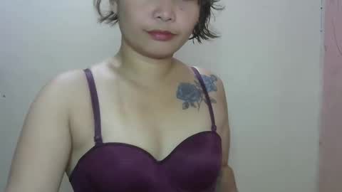 ella lee15x online show from May 2026 10:57:02 AM