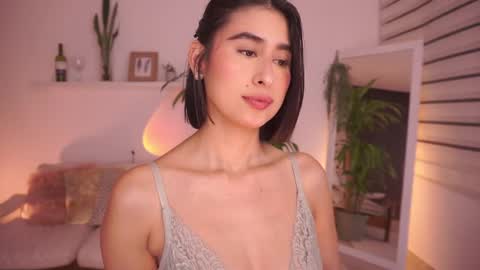 ELLA OWEN online show from February 2026 09:33:01 PM