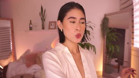 ELLA OWEN online show from February 2026 06:36:01 PM