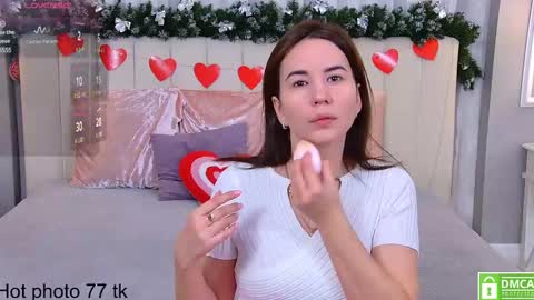 Ella online show from March 2025 04:08:02 AM