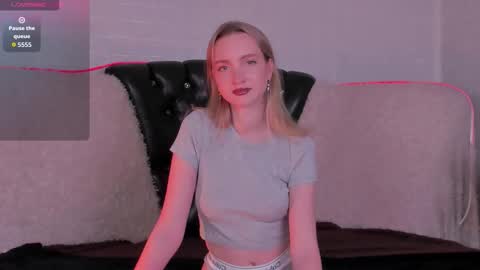 Ella online show from November 2025 12:41:02 PM