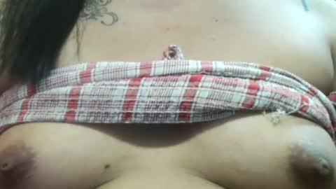 Snapshot of ellah_morena chatting on February 2025 08:31:01 AM Ellah online show from February 2025 08:31:01 AM