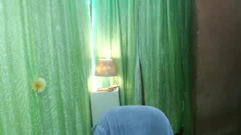 Snapshot of ellah_morena chatting on February 2025 02:42:02 AM Ellah online show from February 2025 02:42:02 AM
