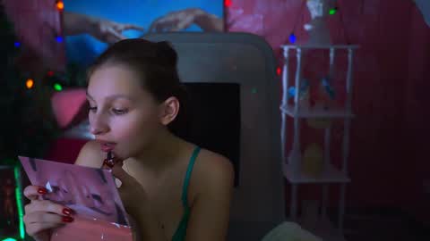 Snapshot of ellahorton chatting on January 2025 07:34:02 AM Ella online show from January 2025 07:34:02 AM