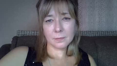 ellajohnsonx online show from October 2025 04:06:02 PM