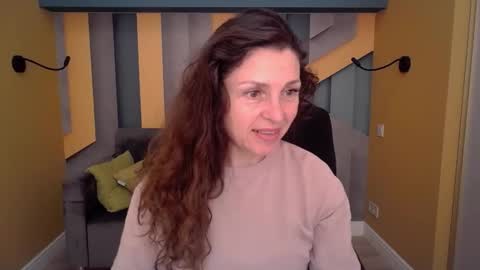 EllaLongs online show from April 2026 11:33:01 AM