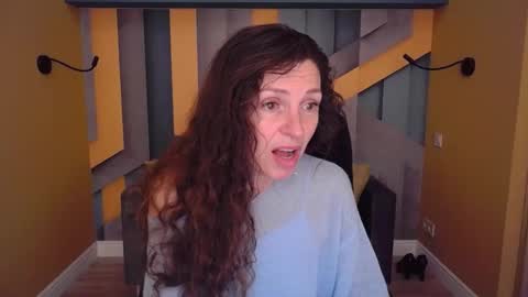 EllaLongs online show from May 2026 11:28:02 AM