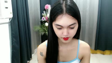Snapshot of ellamiller69 chatting on July 2026 05:06:02 PM ELLA online show from July 2026 05:06:02 PM