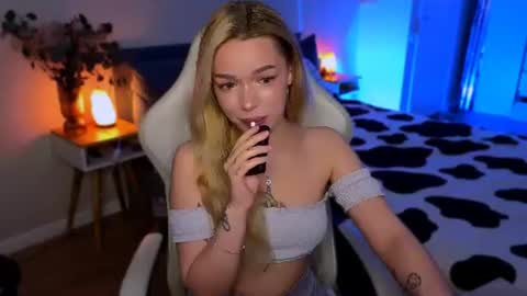 Ella online show from July 2026 06:07:02 AM
