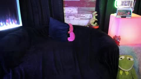 ELLE online show from February 2026 07:39:02 PM