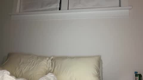 Snapshot of elle67 chatting on September 2025 10:04:02 AM Elle67 online show from September 2025 10:04:02 AM