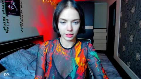 Snapshot of elle_blair chatting on October 2025 05:31:01 PM Luna online show from October 2025 05:31:01 PM