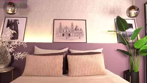 Elle Diane online show from March 2026 10:24:02 PM