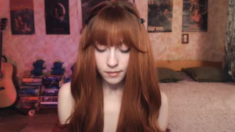ellie_friendly online show from September 2025 01:11:01 PM