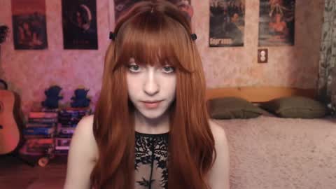 ellie_friendly online show from September 2025 11:17:01 PM