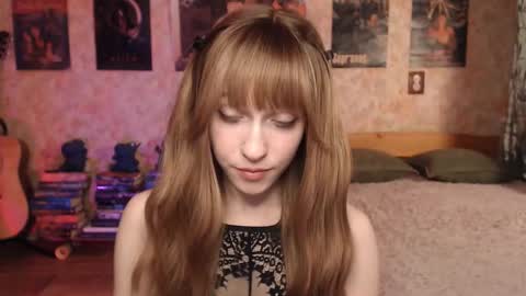 Snapshot of ellie_friendly chatting on March 2026 01:16:01 PM ellie_friendly online show from March 2026 01:16:01 PM