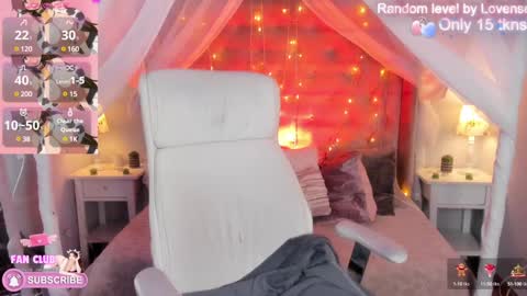 Snapshot of ellie_jhonson_ chatting on January 2025 02:47:01 PM  Ellie Jhonson  online show from January 2025 02:47:01 PM