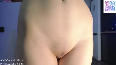 Snapshot of ellie_kimi chatting on July 2026 10:32:01 AM Ellie online show from July 2026 10:32:01 AM